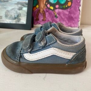Vans Old Skool V Sneaker (toddler)